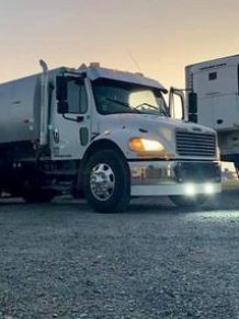 Nuestra amplia red de distribuciÃ³n nos permite llegar a nuestros clientes en toda la isla de Puerto Rico, ofreciendo una entrega rÃ¡pida y confiable.